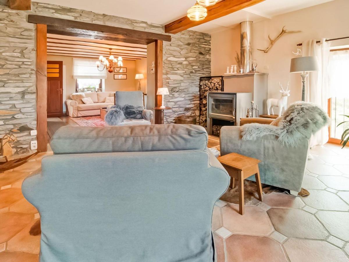 Luring In With Garden Holiday home