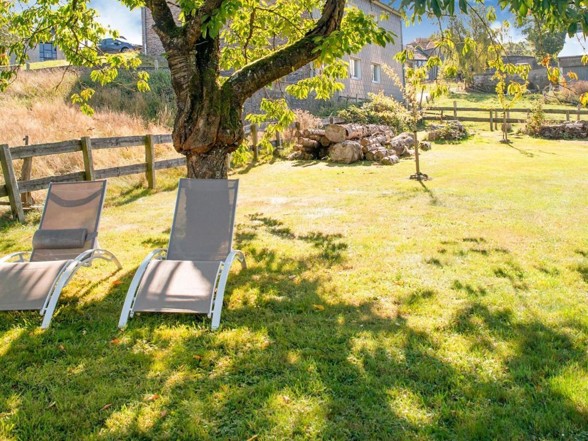 Holiday home Luring In With Garden *